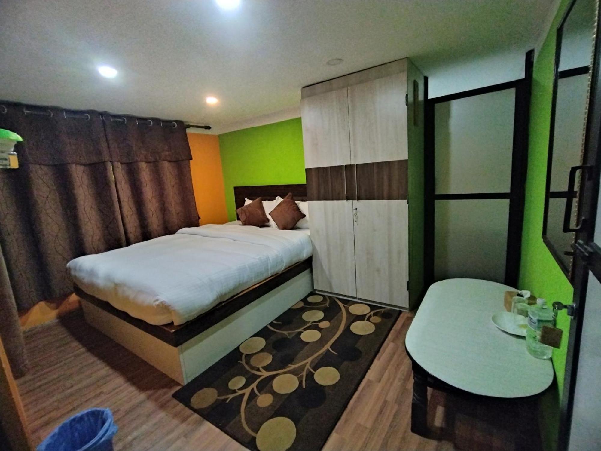 Chareli Resort Nagarkot Esterno foto